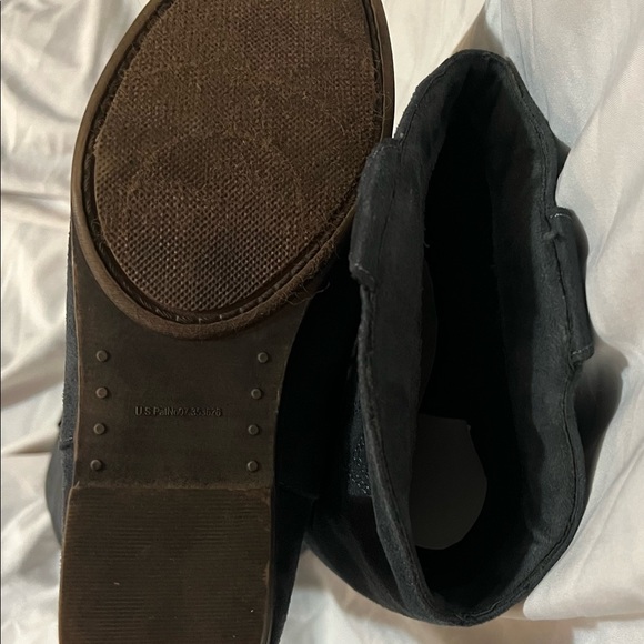 Grey faux suede mid calf boots - Picture 3 of 3